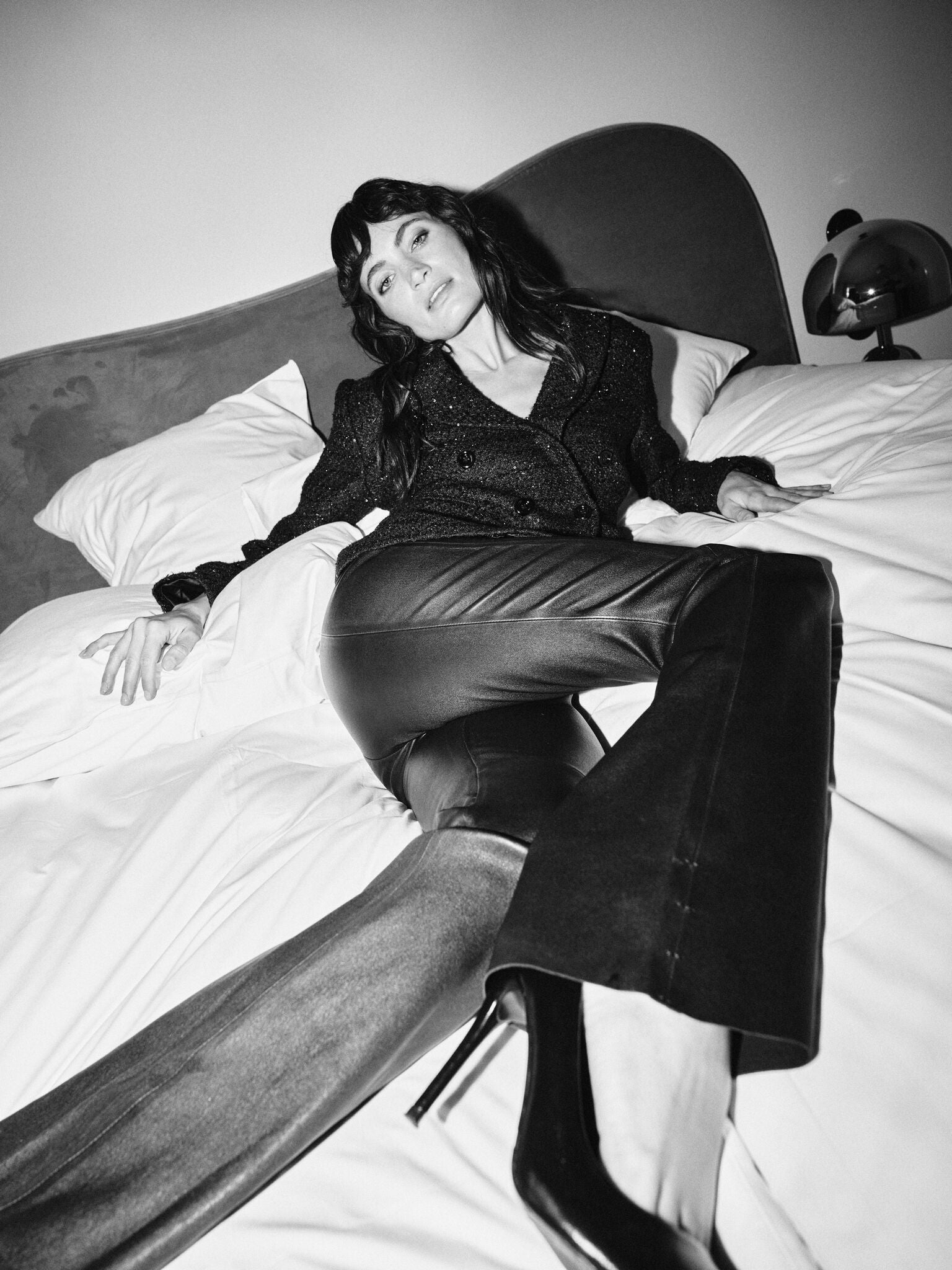 Modelshot / Black / Detail